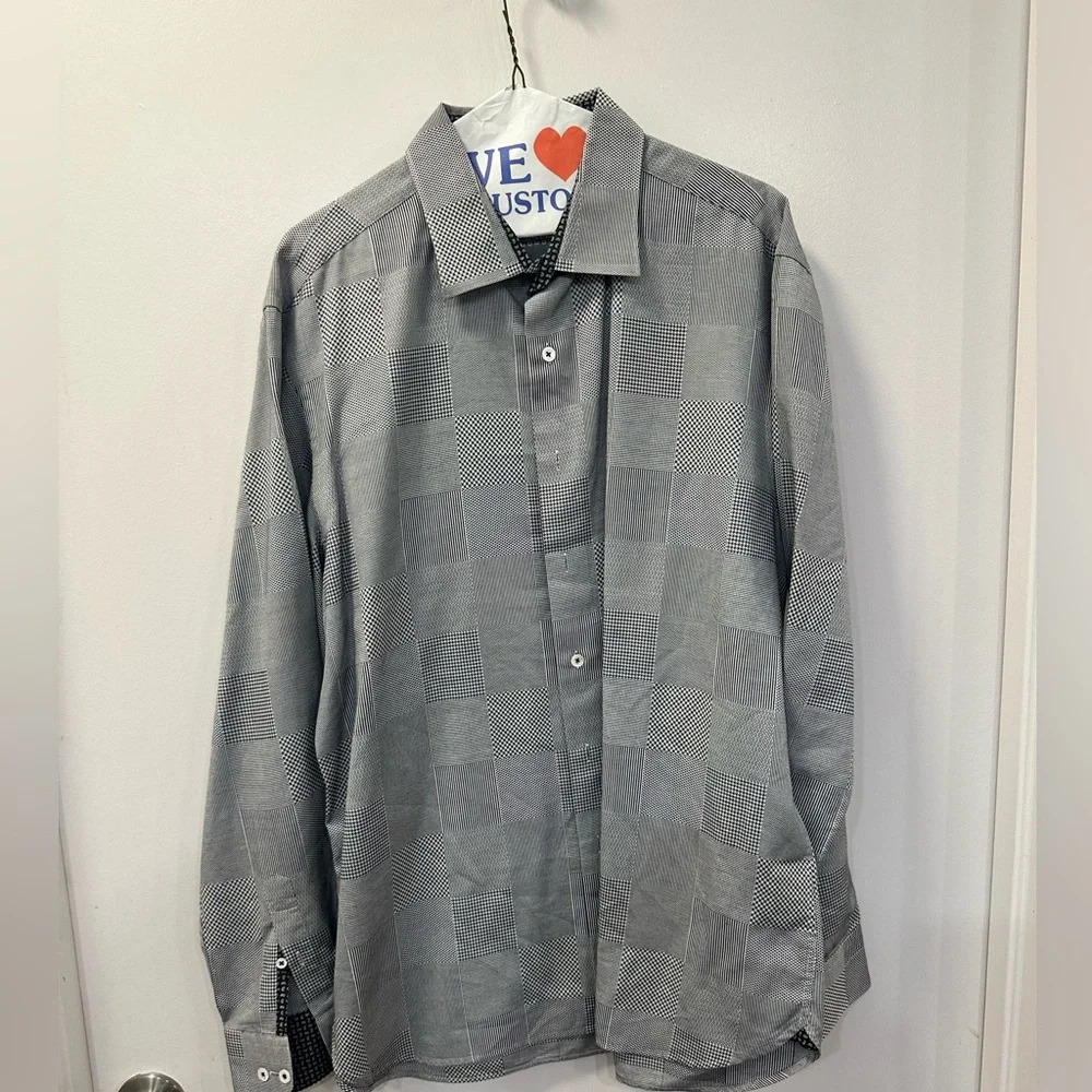Men Bugatchi XL Shaped Fit Long Sleeve Shirt - Checkered B/W Pattern - chest 24’